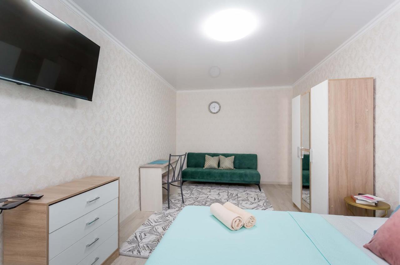 Стильная Квартира В Золотом Квадрате Almaty Eksteriør bilde
